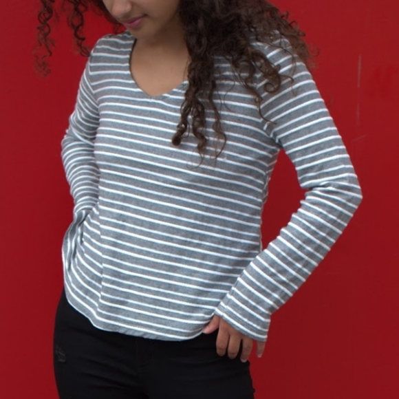 Clearance!!a.n.deawy Long Sleeve w/tie-up back - Picture 3 of 6